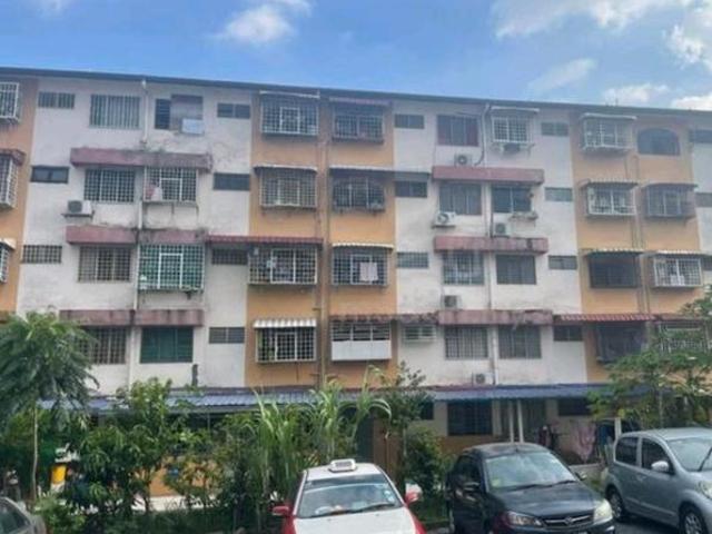 Flat for sale in Cheras