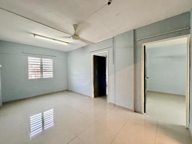 Flat for sale in Country Heights Damansara, Kuala Lumpur
