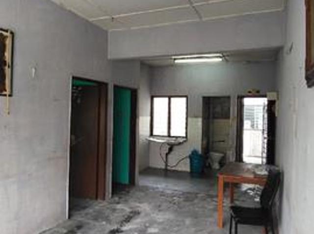 Flat for sale in Langat, Selangor