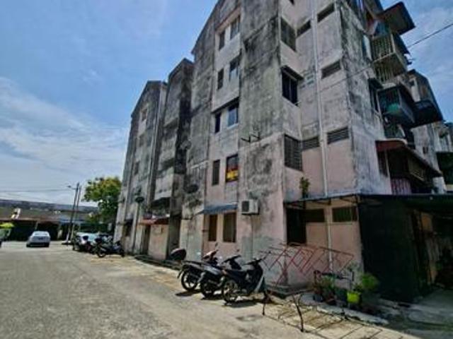 Flat for sale in Wellesley, Penang