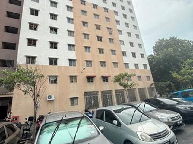 Flat for sale in Wellesley, Penang