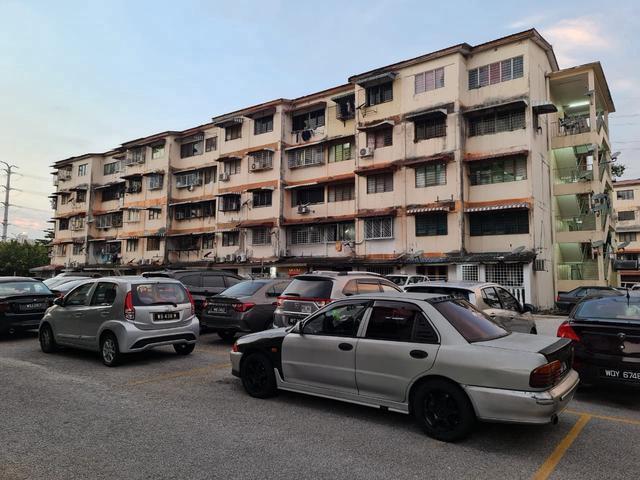 Flat for sale in Langat, Selangor