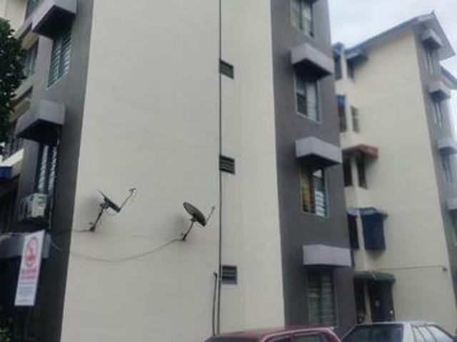 Flat for sale in Wellesley, Penang