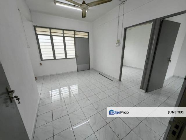Flat for rent in Bukit Ledang, Johor