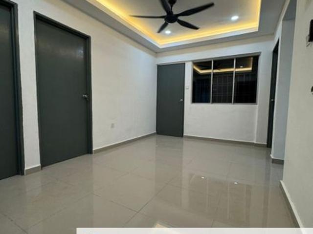 Flat for sale in Bukit Ledang, Johor