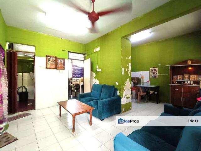 Flat for sale in Bukit Ledang, Johor
