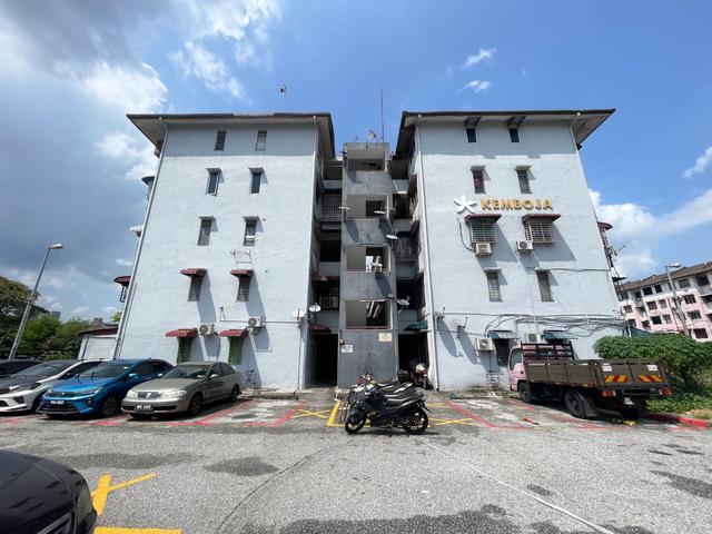 Apartment for sale in Petaling, Subang Jaya