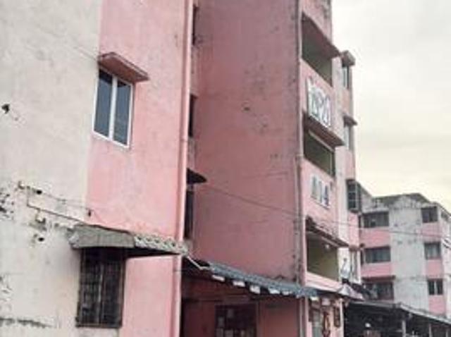 Flat for sale in Selayang, Selangor