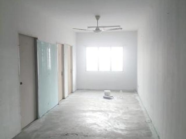 Apartment for sale in Kajang, Langat