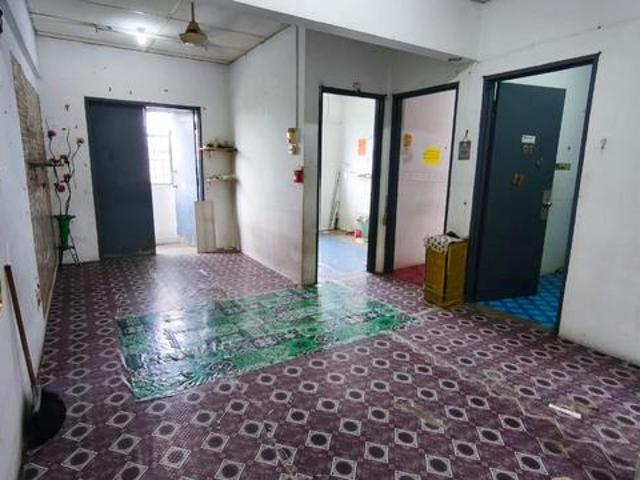 Flat for sale in Kajang, Langat