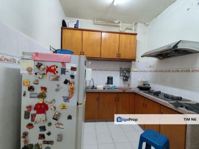 Flat for sale in Wellesley, Penang