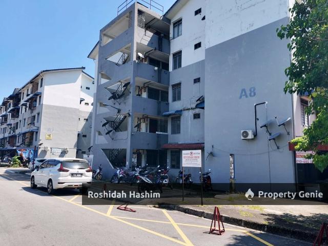 Flat for sale in Wellesley, Penang