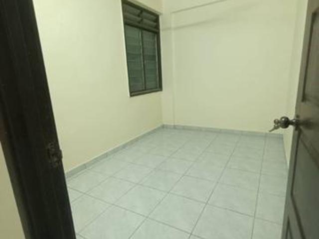 Flat for sale in Bukit Mertajam, Seberang Perai
