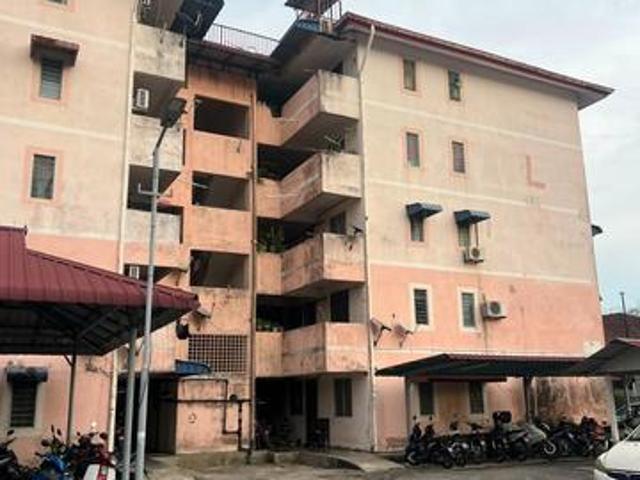 Flat for sale in Bandar Butterworth, Seberang Perai