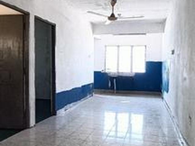 Flat for sale in Wellesley, Penang