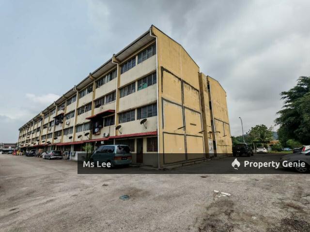 Flat for rent in Seksyen U19, Shah Alam