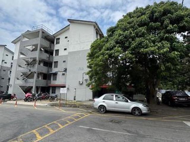 Flat for sale in Wellesley, Penang