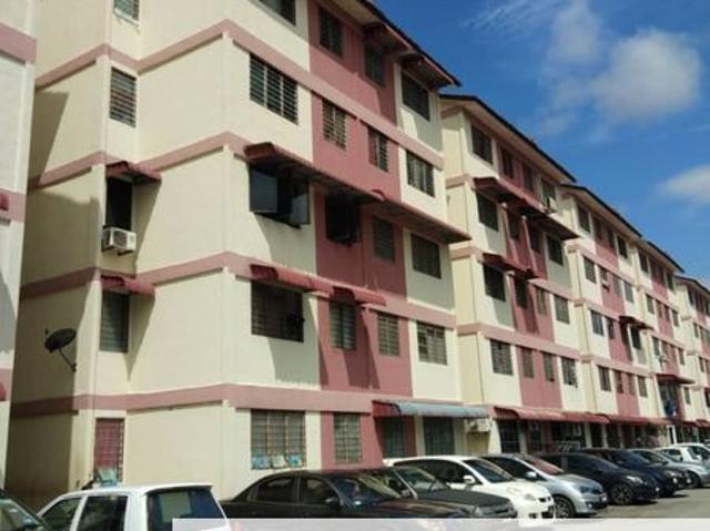 Flat for sale in Wellesley, Penang
