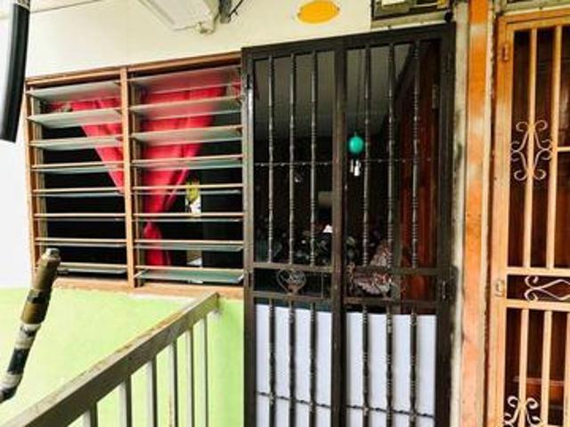 Flat for sale in Georgetown, Penang