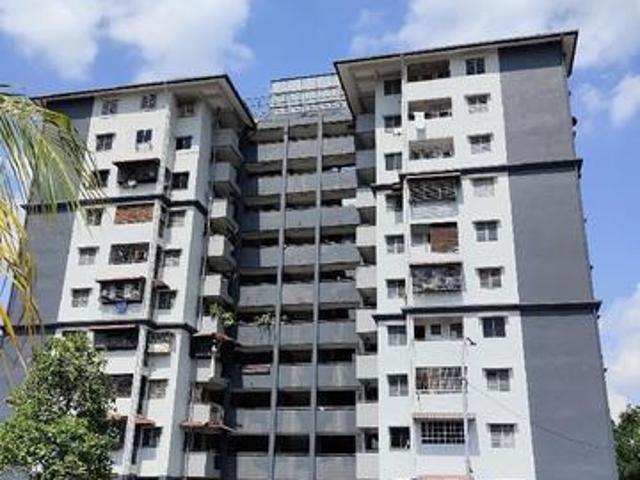 Flat for sale in Selayang, Selangor