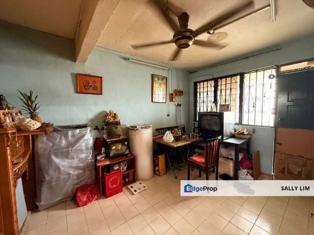 Flat for sale in Bukit Ledang, Johor