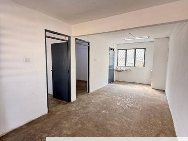 Flat for sale in Taman Ungku Tun Aminah, Iskandar Puteri