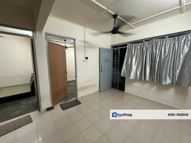 Flat for rent in Bukit Ledang, Johor
