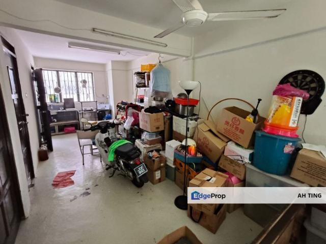 Flat for rent in Bukit Ledang, Johor