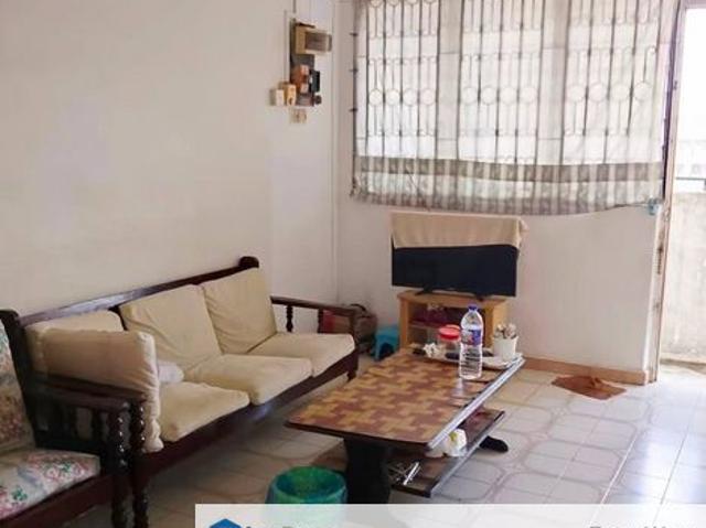 Flat for sale in Taman Ungku Tun Aminah, Iskandar Puteri
