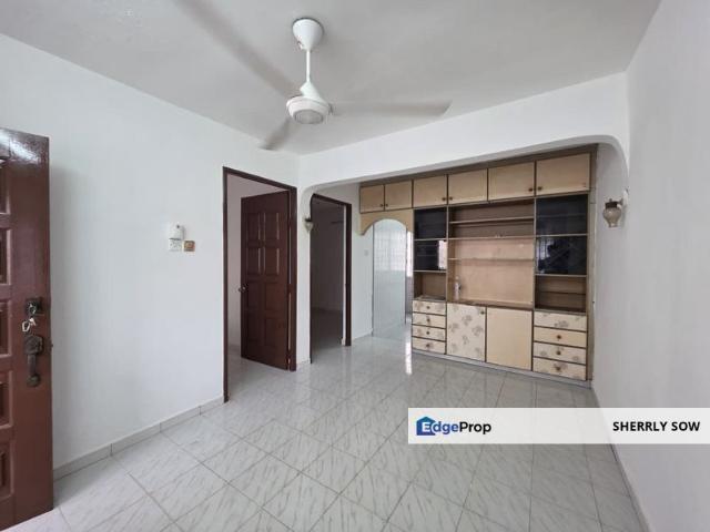 Flat for sale in Bukit Ledang, Johor