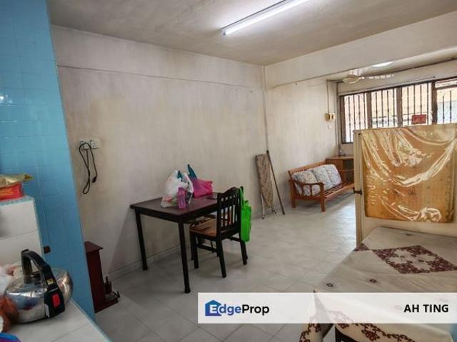 Flat for rent in Bukit Ledang, Johor