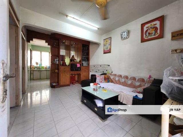 Flat for sale in Bukit Ledang, Johor