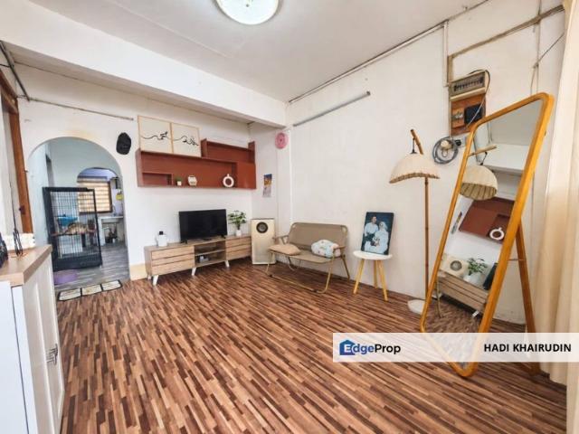 Flat for sale in Taman Ungku Tun Aminah, Iskandar Puteri