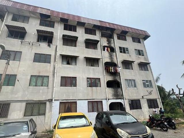 Flat for sale in Kajang, Langat