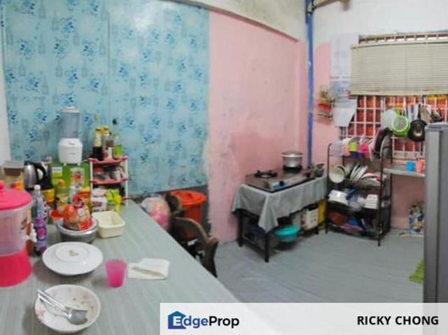 Flat for sale in Pasir Gudang, Johor