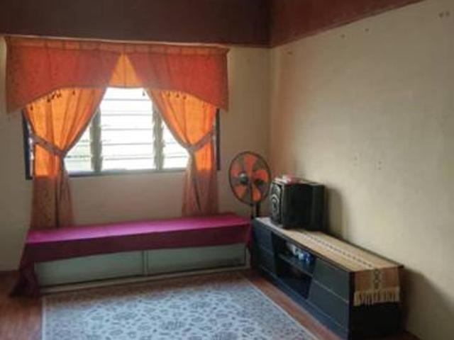Flat for sale in Wellesley, Penang