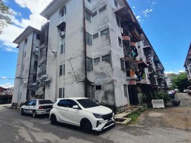 Flat for sale in Wellesley, Penang