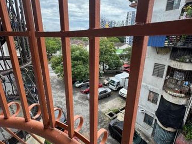 Flat for sale in Wellesley, Penang