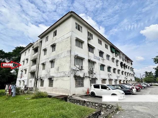 Flat for sale in Kajang, Langat