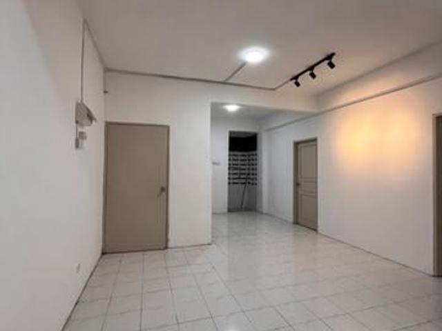 Flat for sale in Wellesley, Penang
