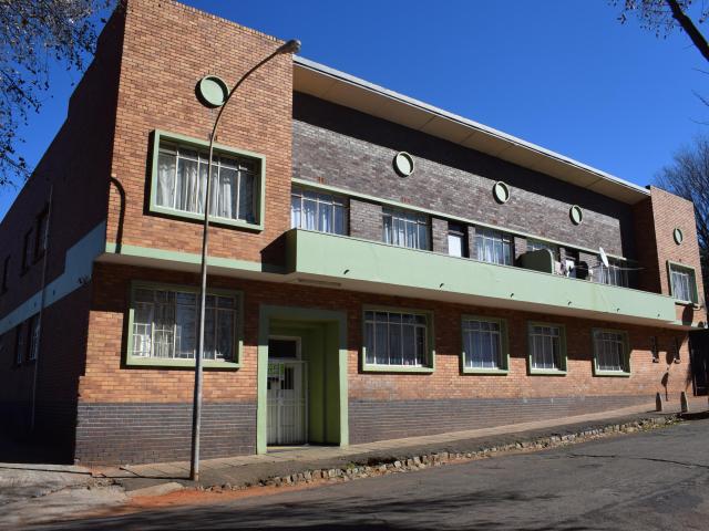Apartment for rent in Jeppestown, Johannesburg