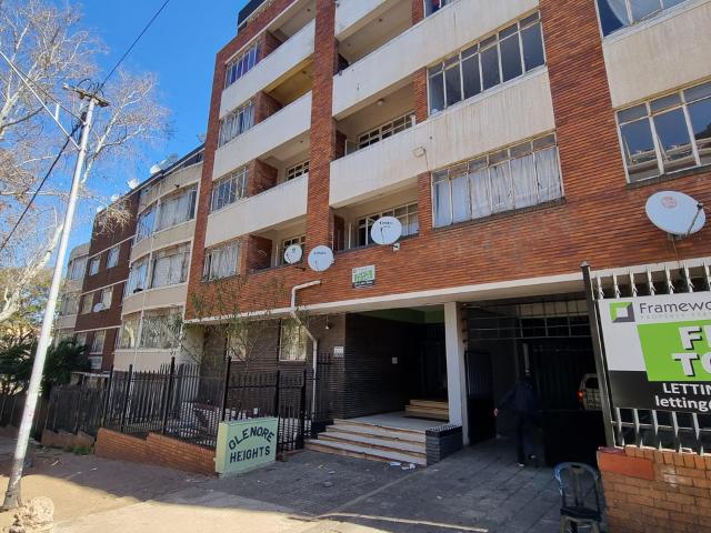 Apartment for rent in Berea, Johannesburg