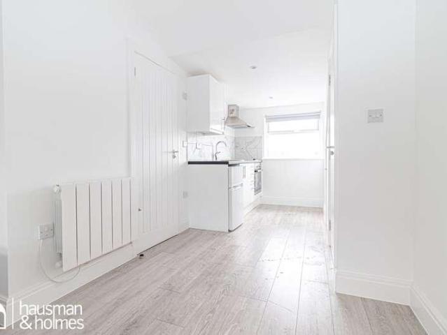 Apartment for rent in Hendon, Greater London