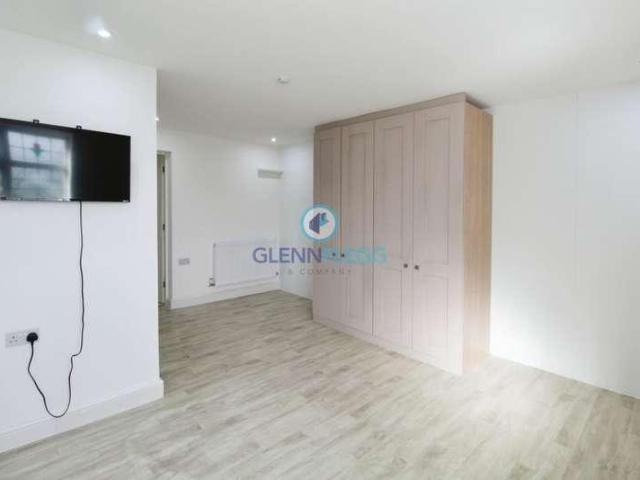 Apartment for rent in Slough