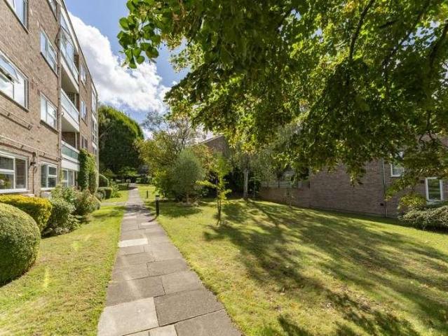 Apartment for rent in Eldersfield, Forthampton