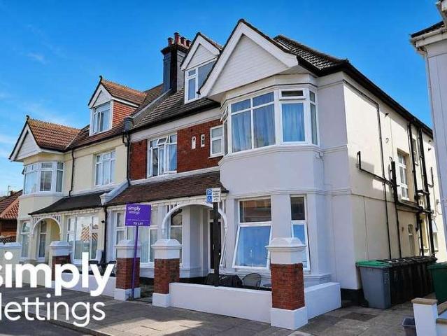 Apartment for rent in Aldrington