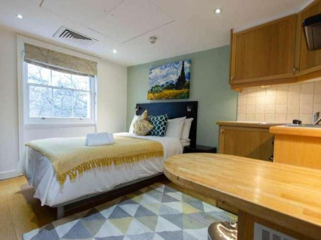 Apartment for rent in Covent Garden, Victoria