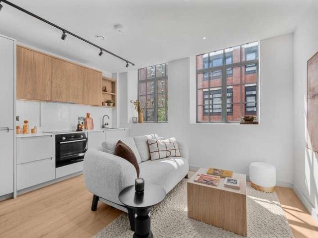 Apartment for rent in South Hackney, Greater London
