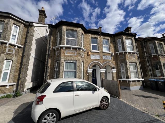 Apartment for rent in London Borough of Croydon, Greater London