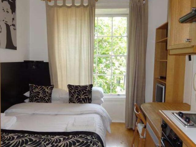 Apartment for rent in Covent Garden, Victoria